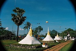 ด่านเจดีย์สามองค์ ชายแดนไทย-พม่า จังหวัดกาญจนบุรี