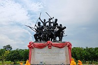 อุทยานและพิพิธภัณฑ์วีรชนค่ายบางระจัน